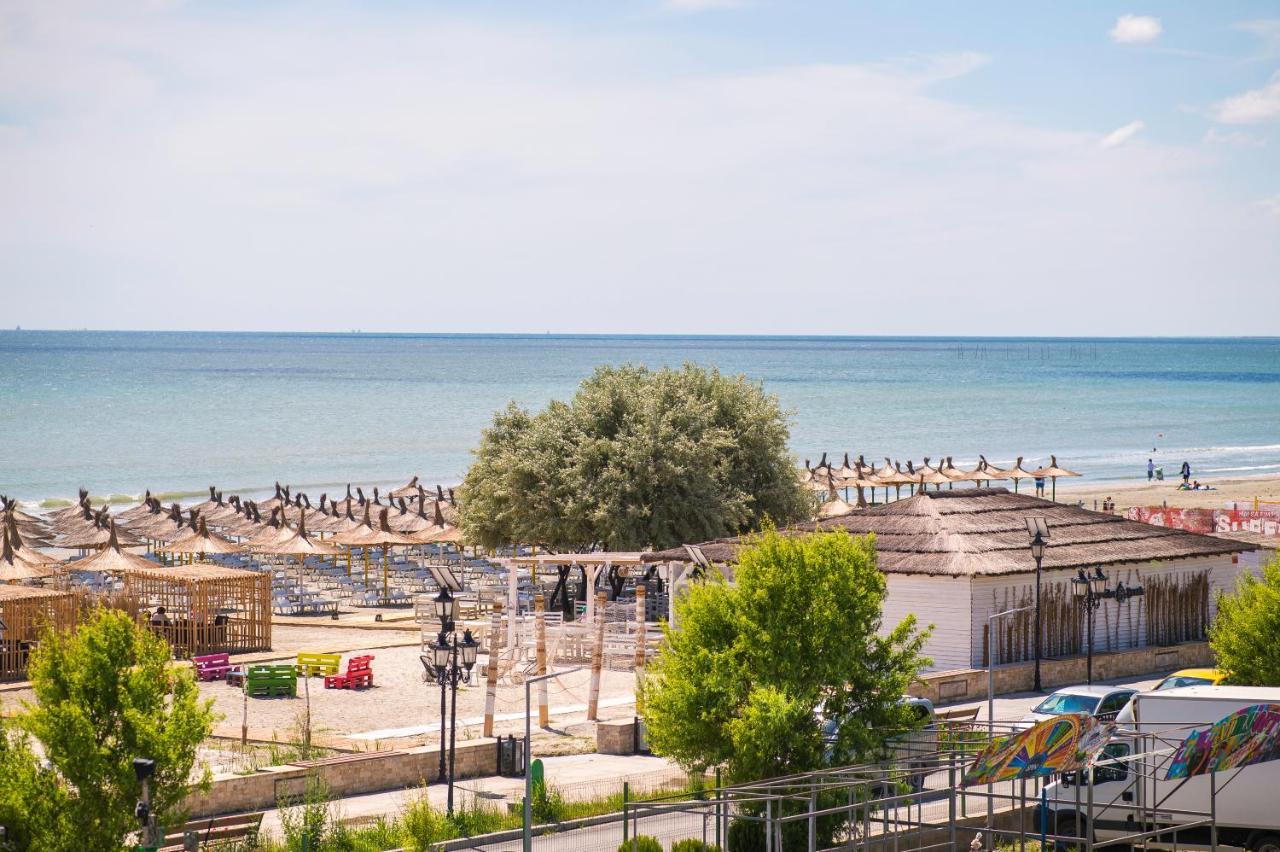 Golden Shell Apartment Mamaia Nord Năvodari Екстериор снимка