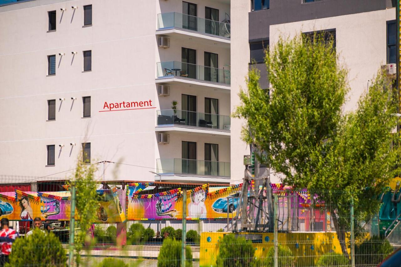 Golden Shell Apartment Mamaia Nord Năvodari Екстериор снимка
