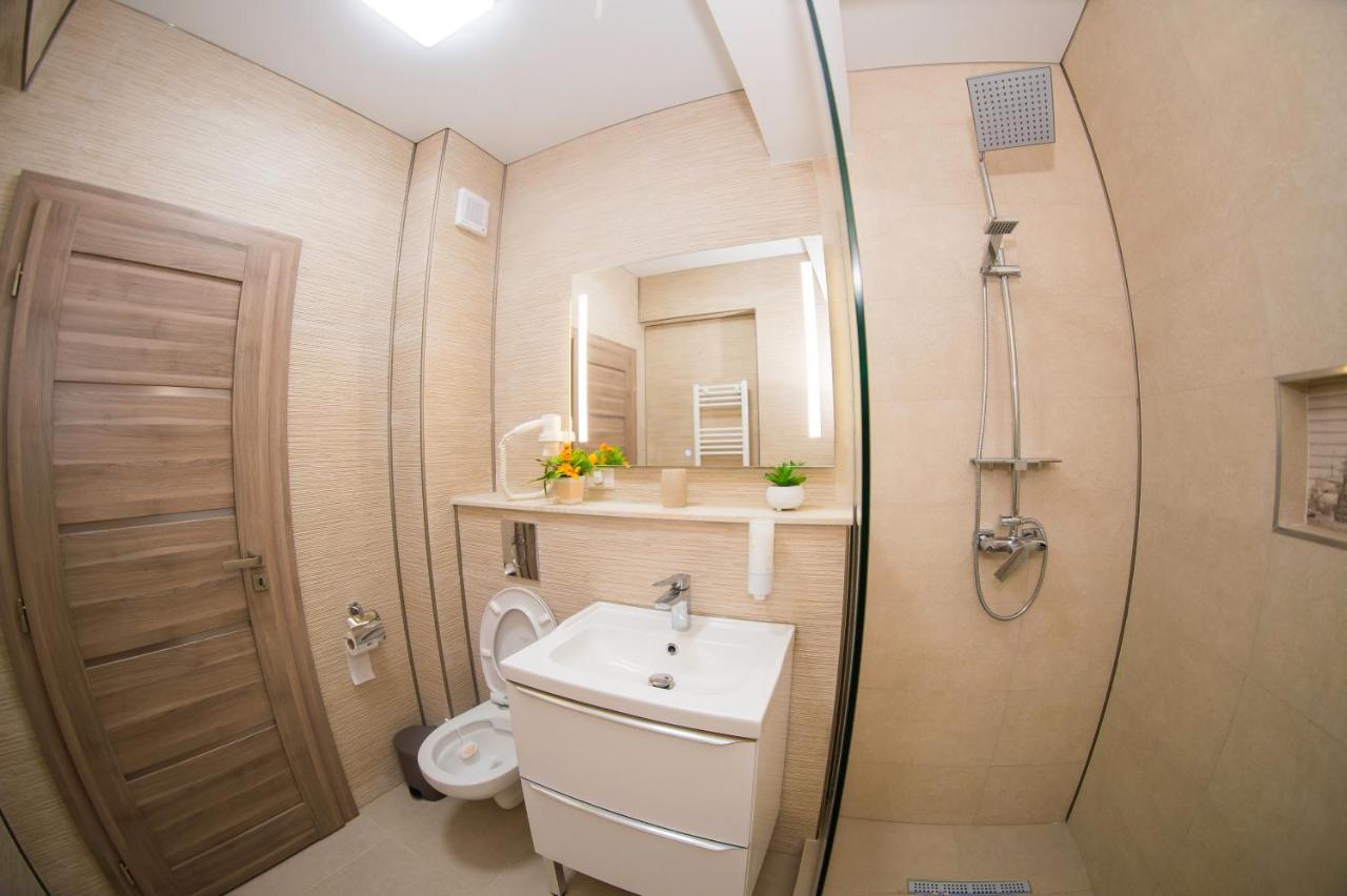 Golden Shell Apartment Mamaia Nord Năvodari Екстериор снимка